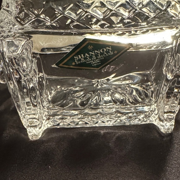 Vintage Shannon Crystal Sugar Bowl and Creamer Set - Picture 3 of 8